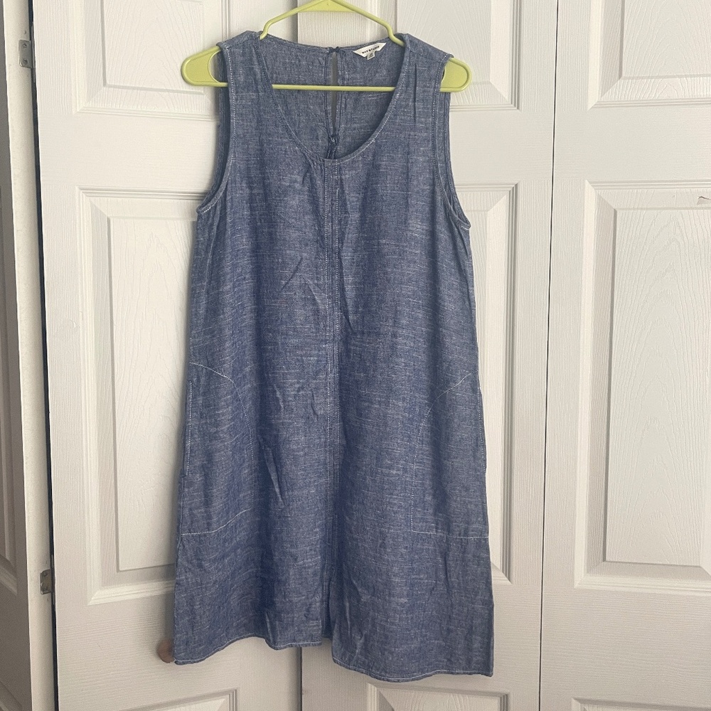 Max Studio women's Blue shift dress.   #404